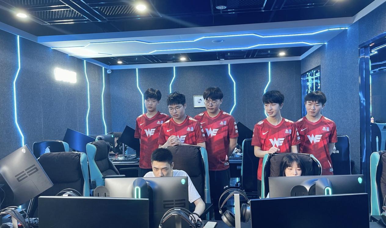 关于双方战绩如何?即将展开的比赛又会迎来怎样的反应的信息 关于双方战绩如何?即将展开的比赛又会迎来怎样的反应的信息