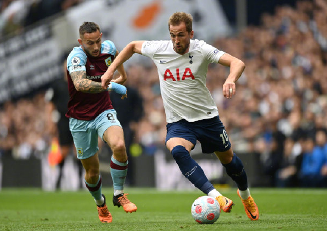 佩鲁斯擒拿热刺全队抢分脱险