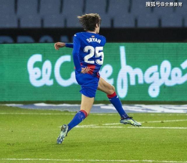 格拉纳达豪取四连胜,领跑积分榜的简单介绍 格拉纳达豪取四连胜,领跑积分榜的简单介绍