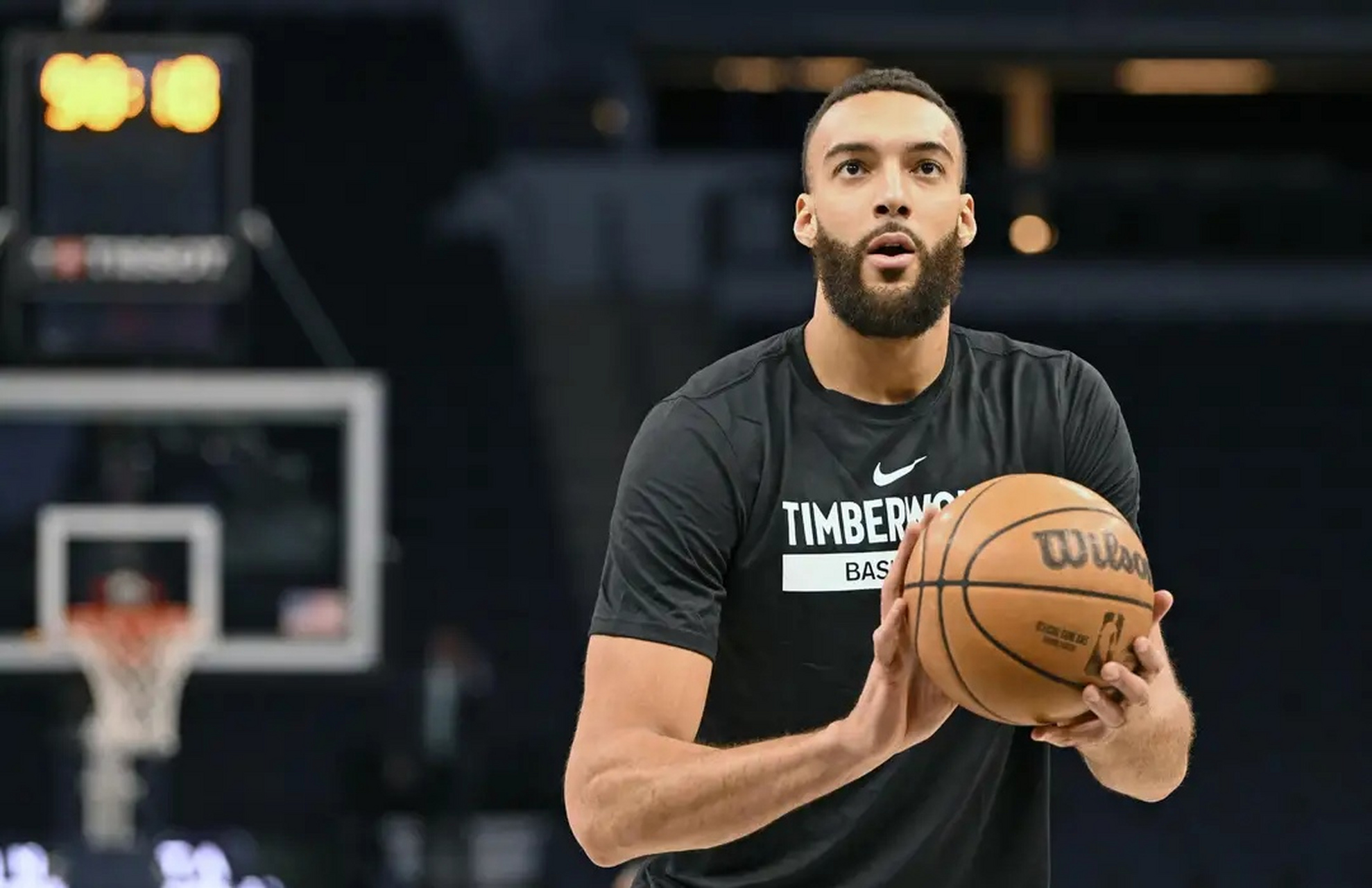 雷霆逆转猛龙，戈贝尔送出助攻