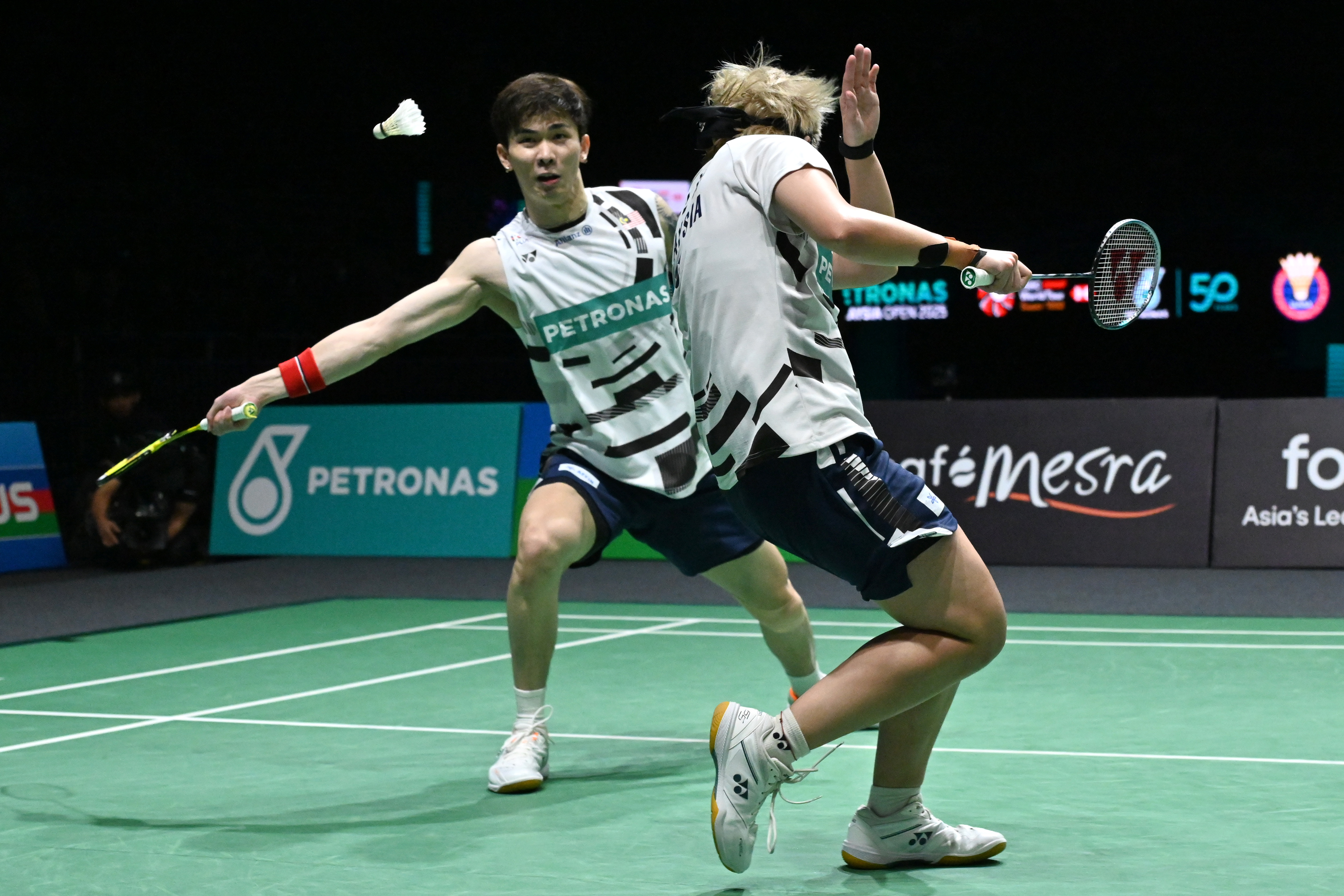 关于马来西亚羽毛球队逆转印尼羽毛球队,辛杜统治全场的信息 关于马来西亚羽毛球队逆转印尼羽毛球队,辛杜统治全场的信息