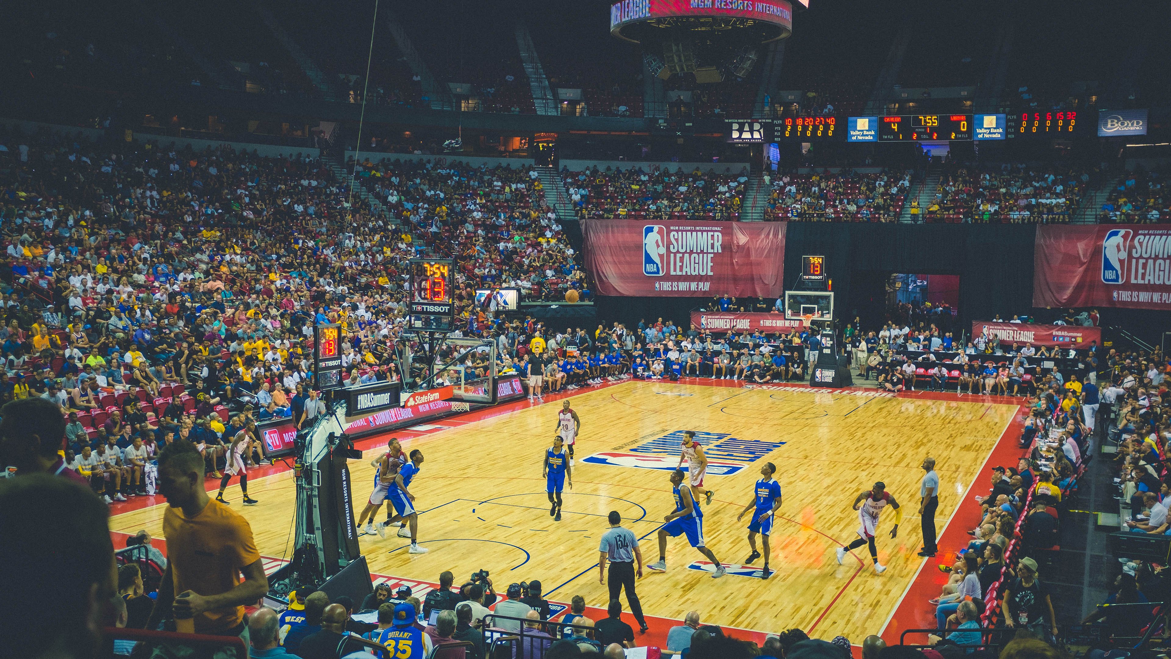 劳塔罗,当聚光灯聚焦加纳对阵西班牙,舞台越大,他越强