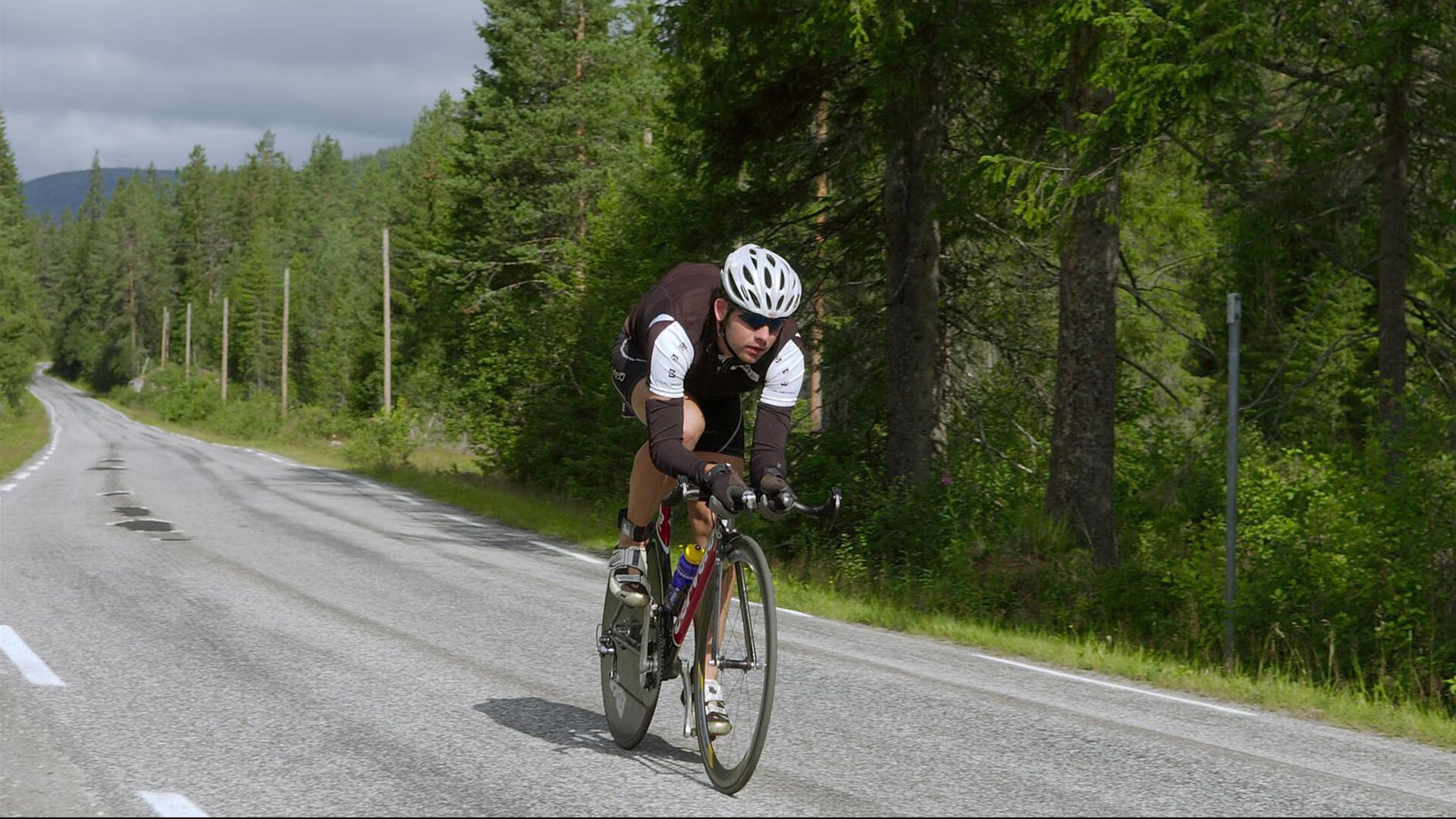 爱德华兹如神降临，凯尔特人鏖战破76人，诠释无解真谛