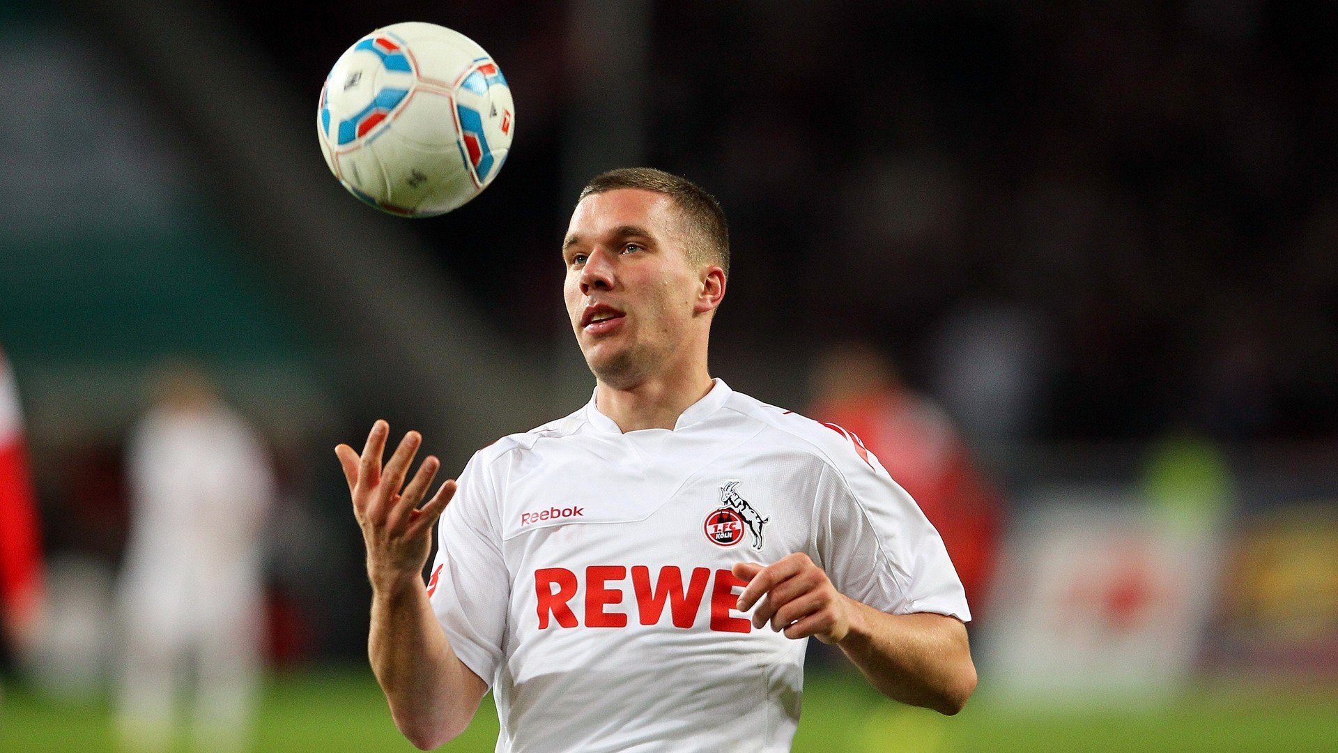 逆转与突破，从绿茵场到乒乓球台，竞技体育的永恒魅力